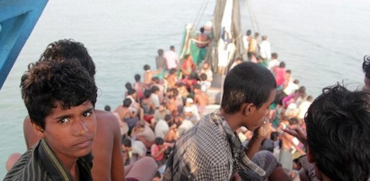 Indonesia Rohingya refugees