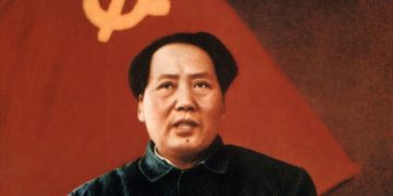 Mao Zedong dreamed of transforming China into a communist paradise