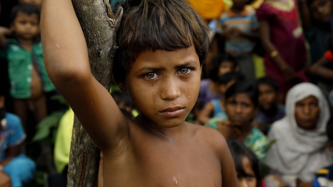 A Rohingya refugee girl in Bangladesh