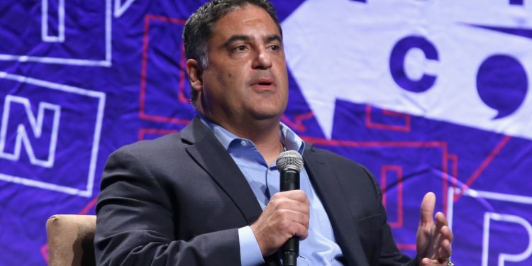 Progressive Media Icon Cenk Uygur Takes on the Democratic Establishment