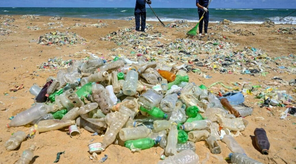 UN Agrees to Create 'Historic' Global Treaty on Plastic Trash