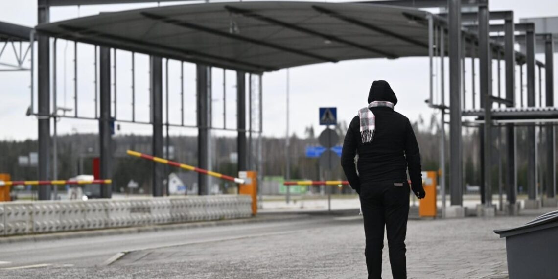 Migrants stranded at the Finland border