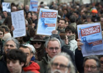 More than 1,000 French researchers participate in the 'Stand-Up for Science Day,' launched in the US after Trump and Musk deride scientists, science, researchers, and social sciences from all science departments or agencies, such as NOAA, CDC, and Education.